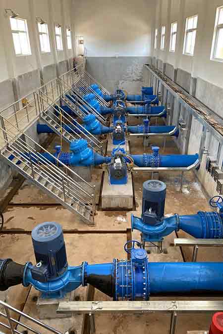 KPS係列單級雙吸離（lí）心泵在江（jiāng）西會昌潤泉10萬噸縣城供水使（shǐ）用（yòng）現場