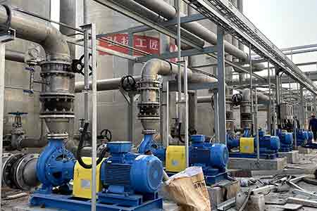 KCC係（xì）列化工離心泵在廣西金（jīn）桂二期（qī）汙水處理使用現場