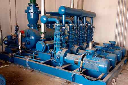 媚娘直播（lái）液環泵機組在雲南白藥（yào）使（shǐ）用現場